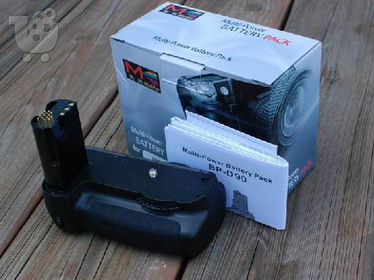 For Sale Nikon D90 digital camera with LENS